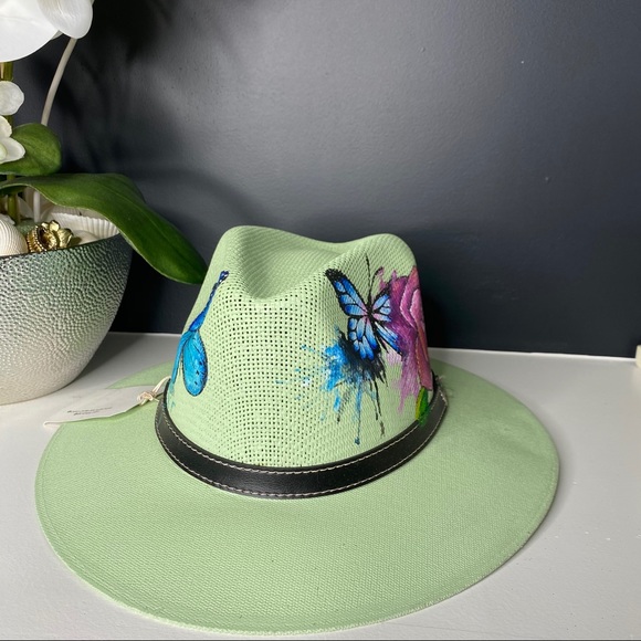 Hand painted hat - Picture 2 of 5